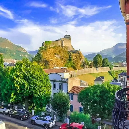 Daire Cosy Face Au Chateau De